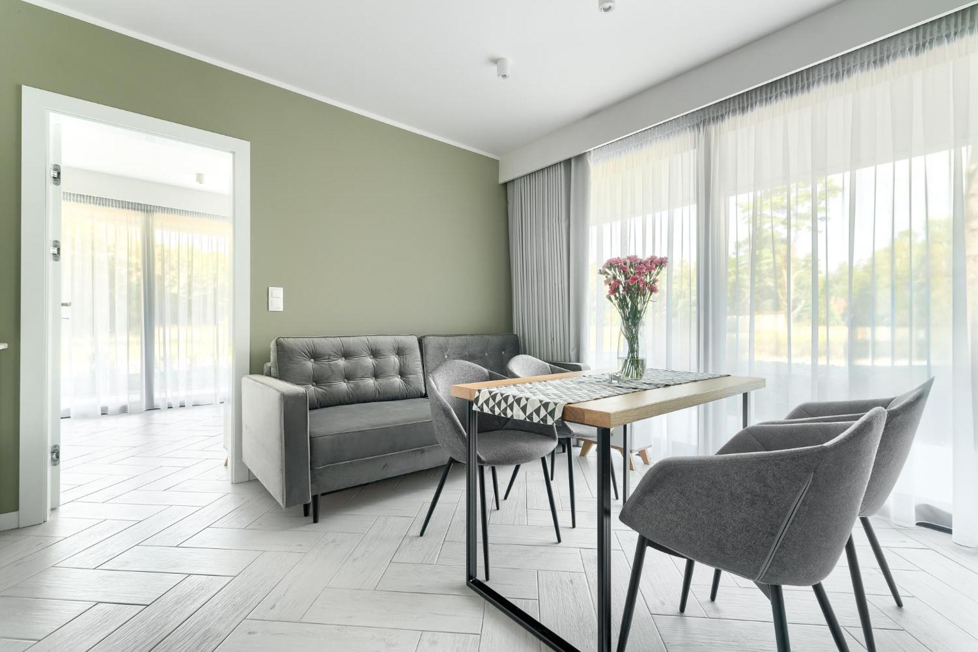 Sea & Lake - City Apartments Мельно Экстерьер фото