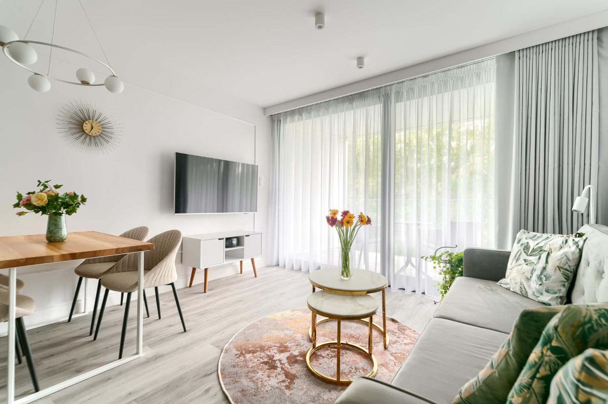 Sea & Lake - City Apartments Мельно Экстерьер фото